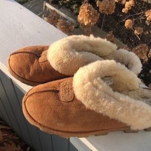 poshmark ugg slippers